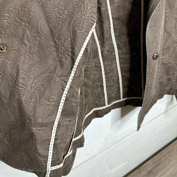 Chico's Brown Jacket with Floral Print Pattern Chico's Size 2 - Large 12 - Picture 4 of 8